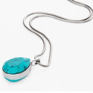 Chicos Jesse pendant necklace